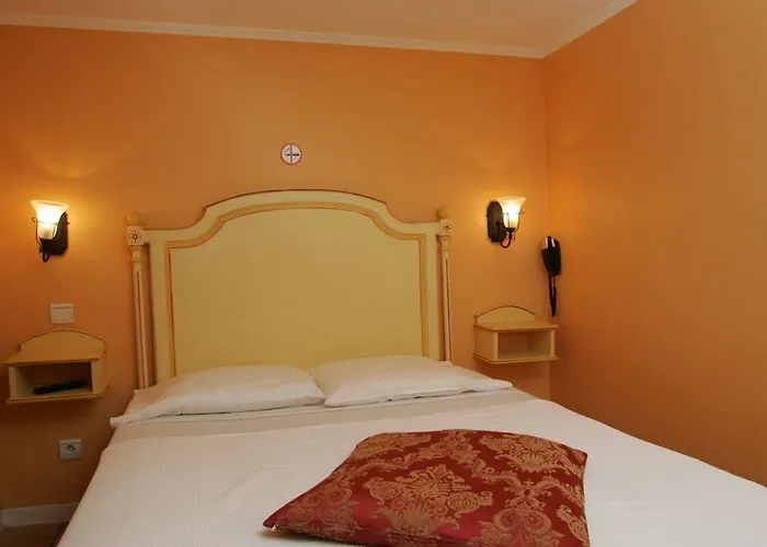 Hotel La Petite Sirene Nizza