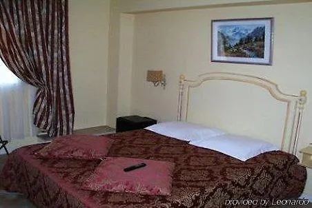 Hotel La Petite Sirene Nice