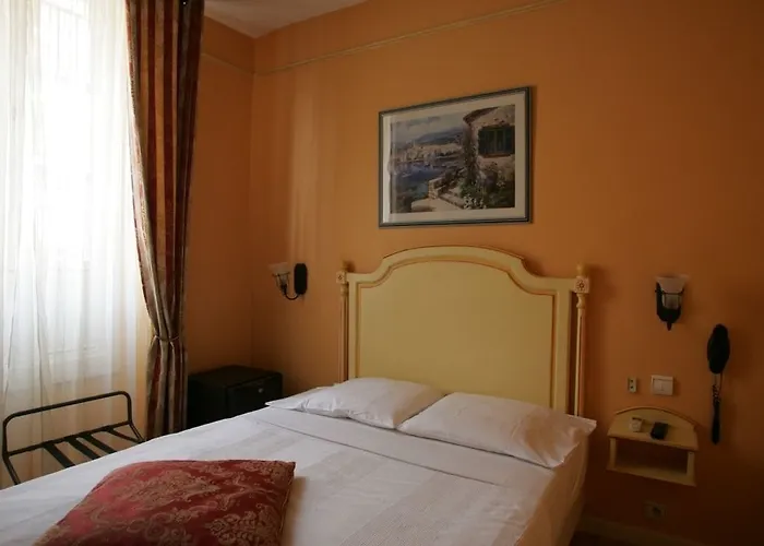 La Petite Sirene Hotel 3*