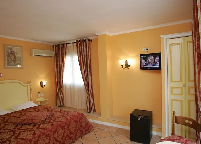 Hotel La Petite Sirene