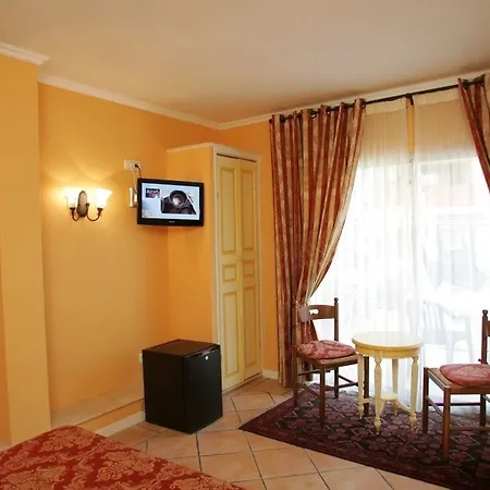 Hotel La Petite Sirene Niza